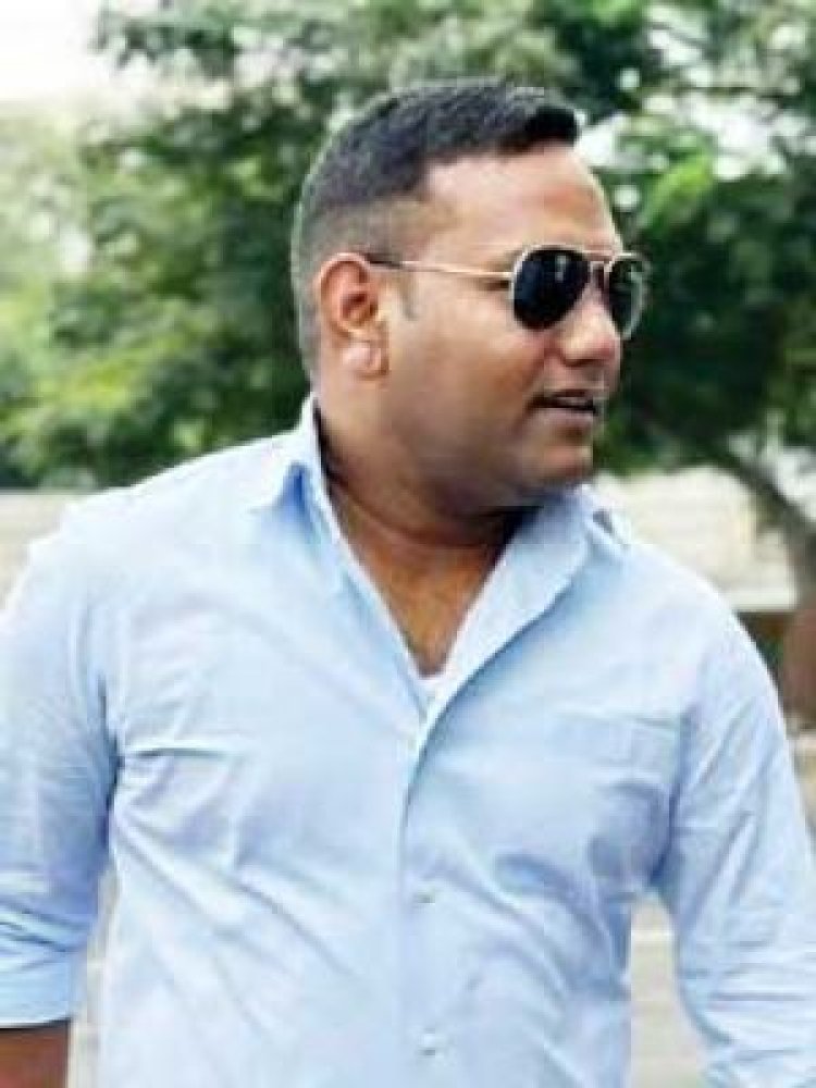 ड्यूटी बलरामपुर में, घूमते दिखा रायपुर में डीजीपी से सिपाही की शिकायत