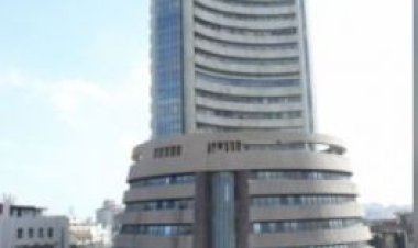 कमजोर वैश्विक संकेतों से गिरावट के साथ खुला शेयर बाजार