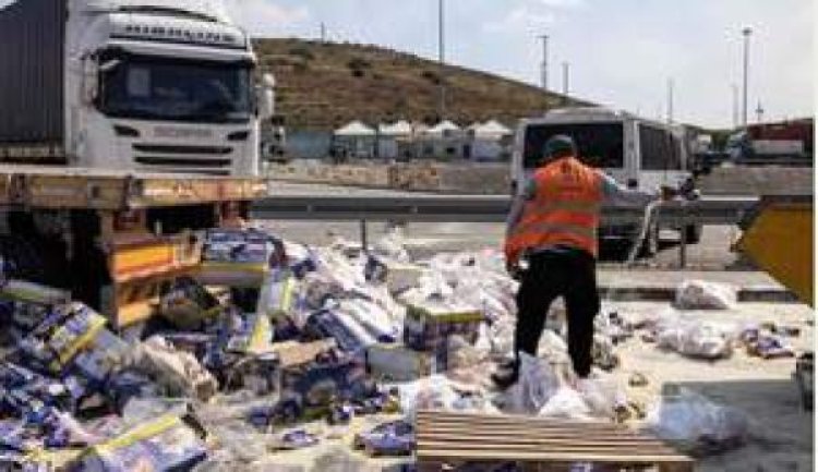 खान यूनिस में इजरायली हमलों में 14 फिलिस्तीनियों की मौत