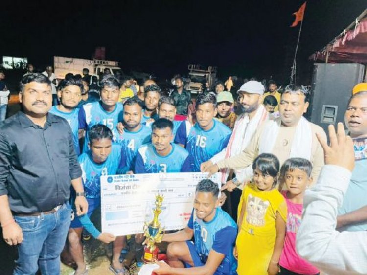 फुटबॉल स्पर्धा: नवाडीह की टीम 3 शून्य से जीती