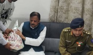 उप मुख्यमंत्री से मिले आउटसोर्स कर्मचारी:बर्खास्त कर्मचारी बहाल, कल का धरना स्थगित