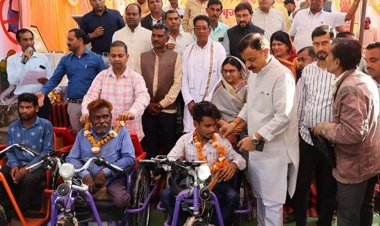 राज्य और केन्द्र सरकार कर रही है बुजुर्गों के स्वास्थ्य की चिंता : स्कूल शिक्षा मंत्री सिंह