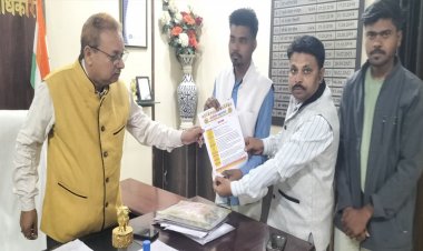 ओबीसी महासभा ने एसडीएम को सौंपा ज्ञापन