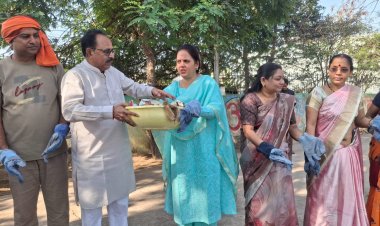 भाजपा ने स्थापना दिवस सेवा पखवाड़ा के तहत वार्ड चलो घर घर चलो अभियान चलाया