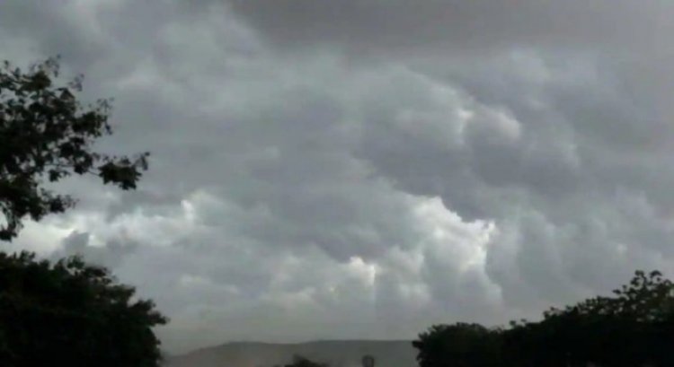 WEATHER UPDATE : छत्तीसगढ़ में मौसम को लेकर अलर्ट, कई जिलों में आंधी तूफान के साथ हुई ओलावृष्टि