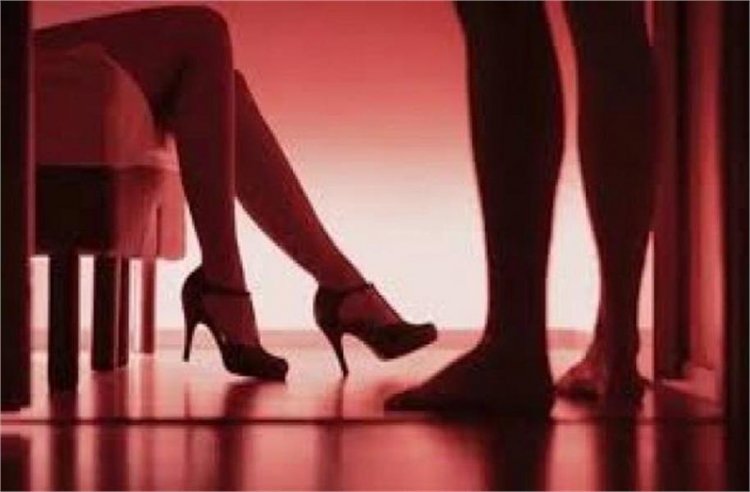 स्पा सेंटर में जिस्म का सौदा: ‘मेरे साथ शारीरिक संबंध बनाओ और बदले में 2000 रुपए ले लो…’