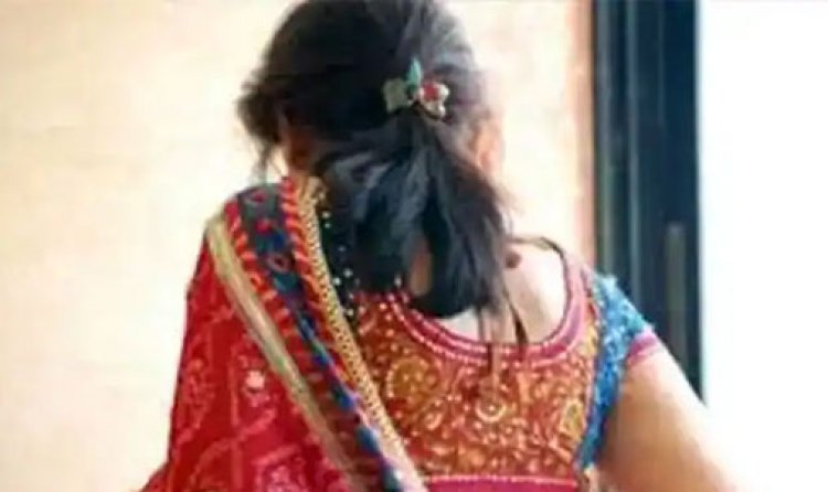 तीन बेटियों की मां अपने भतीजे संग हो गयी फरार, पति रोते-रोते पहुंचा थाना, लगायी गुहार, पत्नी वापस ला दो ….