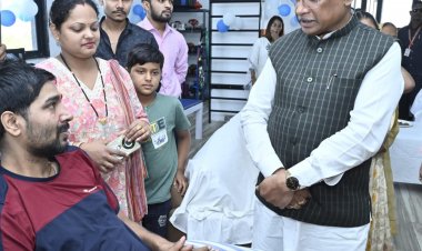 मुख्यमंत्री श्री विष्णु देव साय ने न्यूरो स्पाइन रिहैबिलिटेशन सेंटर का किया शुभारंभ