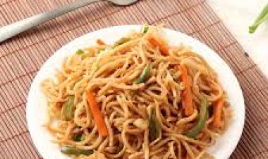 घर पर बनाएं 'इंस्टेंट नूडल्स', जानें क्या है रेसिपी