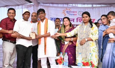 महासमुंद : रायतुम में आयोजित समाधान शिविर में 13 ग्राम पंचायतों की समस्याओं का हुआ समाधान