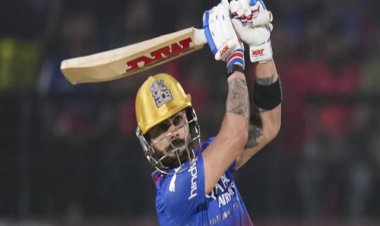 टी20 क्रिकेट में इतिहास: विराट कोहली ने रचा कीर्तिमान, RCB के लिए 9000 रन पूरे करने वाले पहले बल्लेबाज