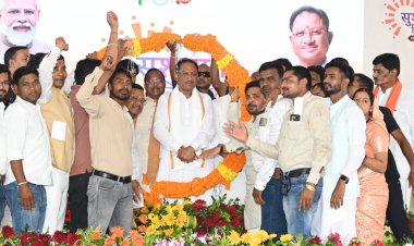 गरीब परिवारों को पक्का मकान देकर प्रधानमंत्री नरेंद्र मोदी के संकल्प को साकार कर रही है छत्तीसगढ़ सरकार: मुख्यमंत्री  विष्णु देव साय