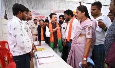 शासन की योजनाएं, जनता के द्वार, सुशासन तिहार समाधान शिविर में विधायक डॉ संपत अग्रवाल का संदेश 