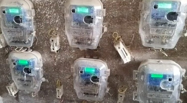 स्मार्ट मीटर से बढ़ा उपभोक्ताओं का सिरदर्द…स्मार्ट मीटर लगने से दस गुना बढ़ा बिजली का बिल