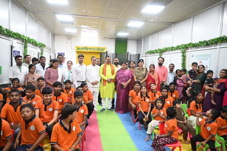 स्वास्थ्य मंत्री ने बलौदाबाजार मनोविकास केंद्र का किया निरीक्षण