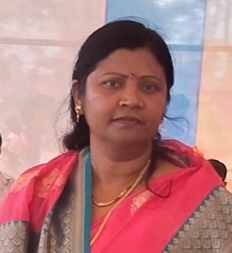 भारत माता के सेवा करने महिला मोर्चा का रायपुर जिला के जिला अध्यक्ष पद पर दी गई अंजली दुबे को  नियुक्ति.... दास जी साहू प्रदेश महासचिव