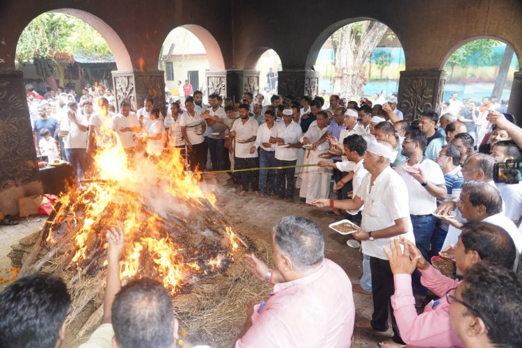 पंचतत्व में विलीन हुए वरिष्ठ समाजसेवी रामजी लाल अग्रवाल