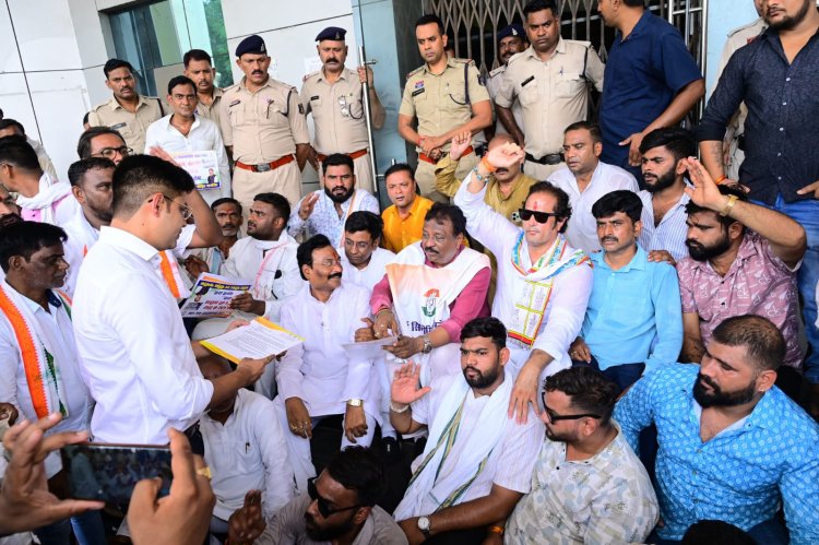 हाई सिक्योरिटी नंबर प्लेट को लेकर आरटीओ दफ्तर का घेराव-कन्हैया