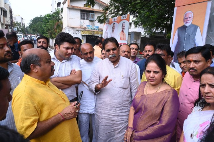 पश्चिम विधानसभा के 4 जोनों को मिली सभी समस्याओं का 2 माह में समाधान करें, नहीं होने पर वे 4 दिन समीक्षा कर प्रत्येक आवेदन की स्वयं मॉनिटरिंग करेंगे- पश्चिम विधायक राजेश मूणत