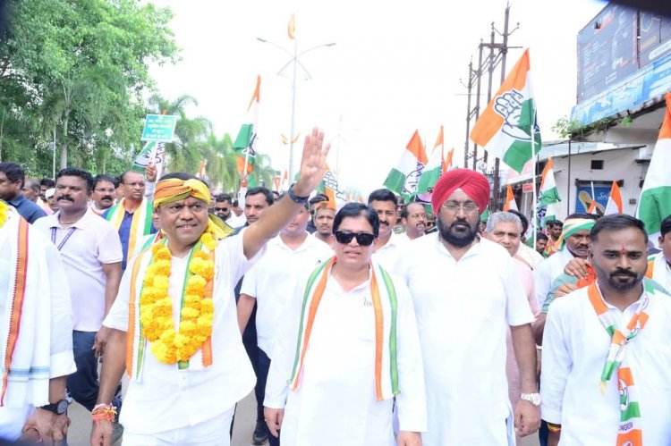 पीसीसी अध्यक्ष दीपक बैज ने बस्तर की खनिज संपदा लूट के खिलाफ किया 40 किमी की पदयात्रा