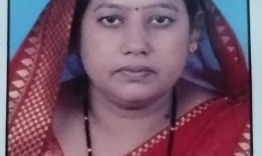 नायब तहसीलदार विपिन बिहारी पटेल तिल्दा नेवरा को बर्खास्त करने राजभवन घेराव की महिला किसान द्वारा चेतावनी