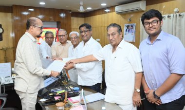 राज्यपाल श्री डेका से छत्तीसगढ़ अग्रवाल संगठन के पदाधिकारियों ने की भेंट