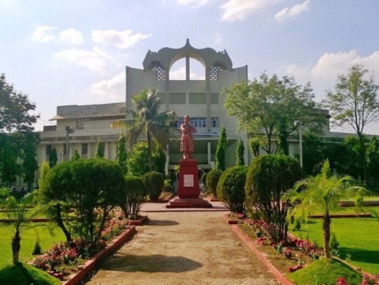 रविवि का एडमिशन पोर्टल बिना सूचना बंद, छात्र और कॉलेज प्रबंधन में मचा हड़कंप