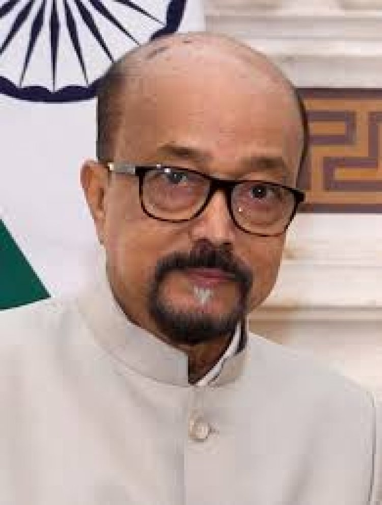 राज्यपाल श्री डेका ने सक्ति जिले के टी.बी. मरीजों को दी 60 हजार रुपए की आर्थिक सहायता