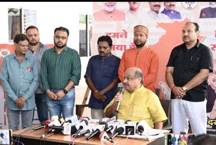 ब्रह्माण्ड में एकमात्र श्री जगन्नाथ महाप्रभु ही ऐसे भगवन् हैं. जो वर्ष में एक बार बाहर आकर अपने भक्तों को दर्शन देते हैं 27 जून, शुक्रवार को रथ यात्रा पर्व अत्यंत ही हर्षोल्लास के साथ मनाया जायेगा।