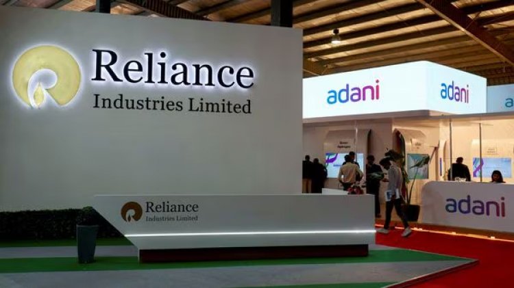 अंबानी और अडानी ने मिलकर परिवहन ईंधन बेचने के लिए हाथ मिलाया