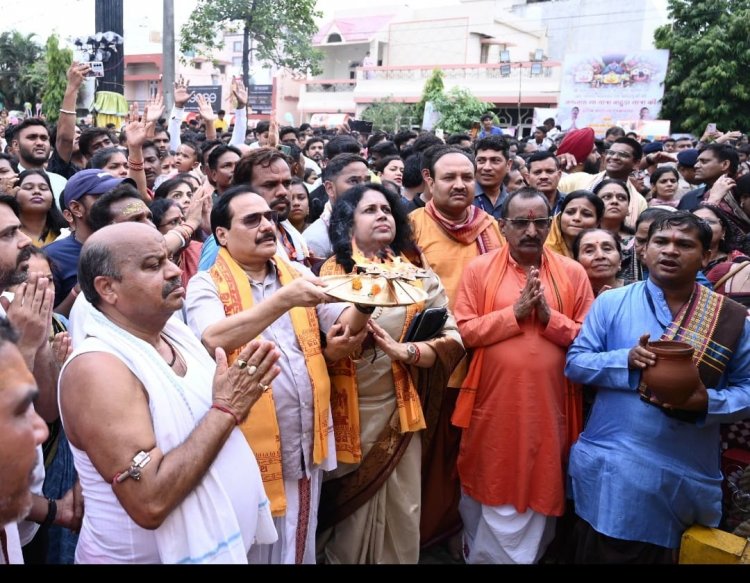 सर्वोच्च न्यायालय  न्यायमूर्ति प्रशांत कुमार मिश्रा हुए रथ यात्रा में शामिल, विधिवत पूजा-अर्चना कर किया रथ यात्रा का  शुभारंभ