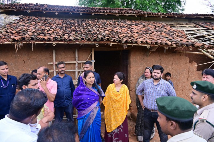 मंत्री श्रीमती लक्ष्मी राजवाड़े ने हाथी प्रभावित क्षेत्रों का किया दौरा