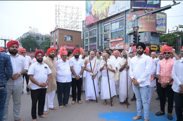 जैन समाज के चातुर्मास से पूर्व मंगल प्रवेश में सम्मिलित हुए अल्पसंख्यक आयोग के अध्यक्ष अमरजीत*