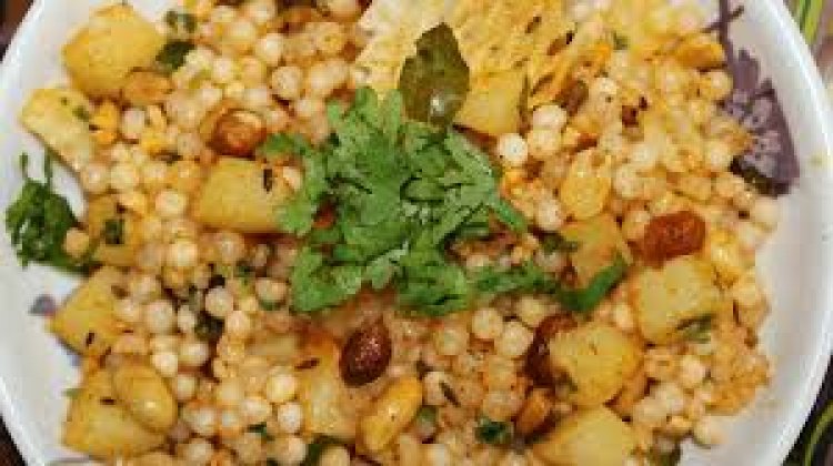 व्रत में खाइए साबूदाने की खिचड़ी, ऐसा स्वाद जिससे एक बार में नहीं भरेगा मन. नोट कर लें रेसिपी