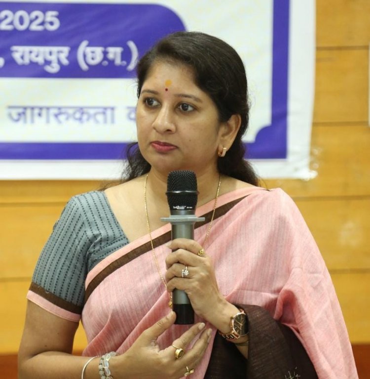 शासकीय शालाओं में अस्वछता बच्चों के अधिकारों का हनन माना जायेगा - डाॅ. वर्णिका शर्मा 