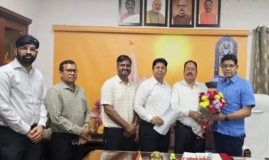 BREAKING : तहसीलदारों की अनिश्चितकालीन हड़ताल खत्म, मंत्री टंकराम वर्मा से मुलाकात के बाद लिया फैसला