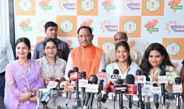 पत्रकार बहनों ने मुख्यमंत्री की कलाई पर बांधी राखी : जनसेवा के मार्ग पर अटूट संकल्प और प्रगति की दी शुभकामनाएं….