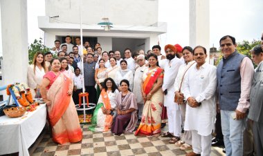 राष्ट्रीय पर्व स्वतंत्रता दिवस के अवसर पर चेम्बर भवन में ध्वजारोहण किया गया