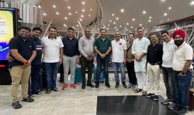 राष्ट्रीय व्यापारी कल्याण बोर्ड (भारत सरकार) के सदस्य  अमर पारवानी के नेतृत्व में छत्तीसगढ़ व्यापारी प्रतिनिधि मंडल दिल्ली रवाना