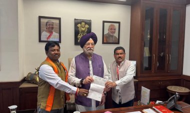 दिल्ली में केंद्र मंत्रियों से मिले बस्तर सांसद महेश कश्यप व चित्रकोट विधायक विनायक गोयल 