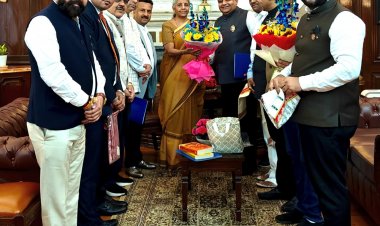 केंद्रीय वित्त मंत्री माननीया श्रीमती निर्मला सीतारमण से मिला चेंबर प्रतिनिधिमंडल, जीएसटी सरलीकरण से सम्बंधित 21 सूत्रीय ज्ञापन सौंपा:– सतीश थौरानी