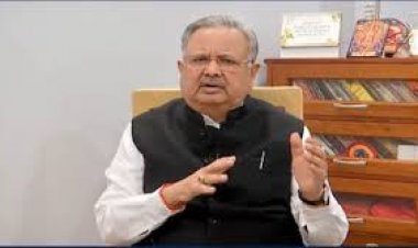 #माँ_का_अपमान_कॉंग्रेस_की_पहचान आज का दिन भारत के इतिहास में राजनीतिक स्तर के पतन के रूप में काला धब्बा रहेगा।