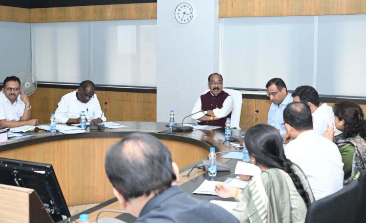 योजनाओं और सुविधाओं के क्रियान्वयन में और ज्यादा गति व पारदर्शिता के साथ करें परिणाममूलक कार्य -  अरुण साव