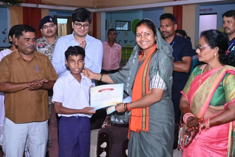 महिला बाल विकास मंत्री ने बीजापुर में बच्चों, महिलाओं और दिव्यांगों के लिए संचालित सेवाओं का किया निरीक्षण