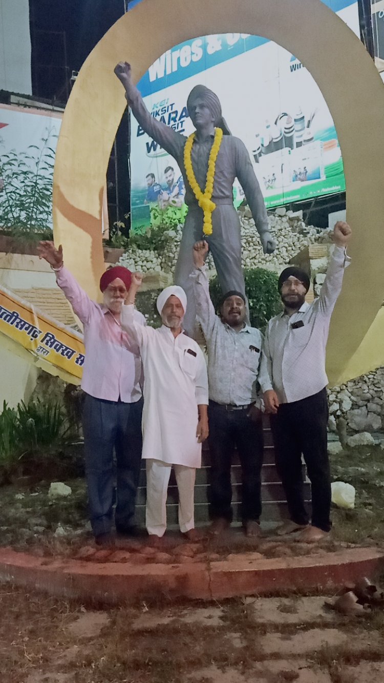 *शहीदे आजम सरदार भगत सिंह की प्रतिमा पर छत्तीसगढ़ सिक्ख समाज ने किया माल्यार्पण*
