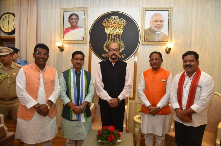 तोखन साहू ने राज्यपाल रमेन डेका और मुख्यमंत्री विष्णु देव साय से की सौजन्य भेंट