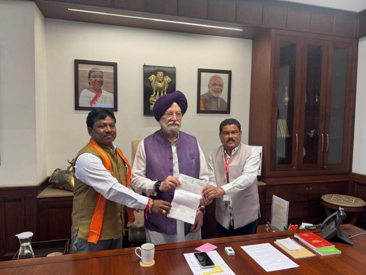 दिल्ली में केंद्र मंत्रियों से मिले बस्तर सांसद महेश कश्यप व चित्रकोट विधायक विनायक गोयल 