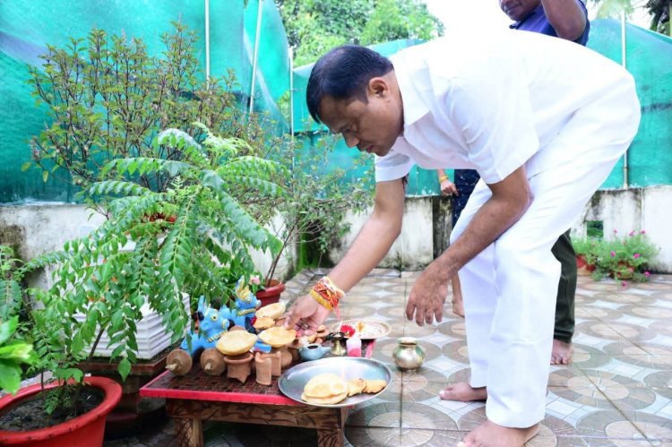 प्रदेश कांग्रेस अध्यक्ष दीपक बैज प्रदेशवासियों को पोरा तिहार की बधाई दिया