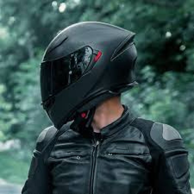 दोपहियां वाहनों को चालक के हेलमेट पहनने पर ही पेट्रोल पम्प से मिलेगा पेट्रोल