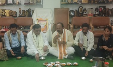 पूर्व विधायक कार्यालय में धूम धाम से मनाया नुआखाई